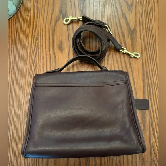 Coach | Vintage Court Bag #9870 in Mahogany - Picture 3 of 5